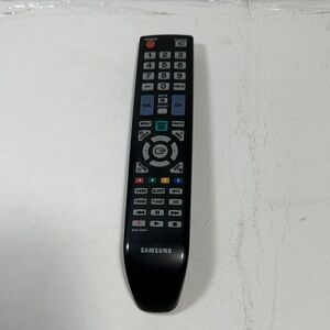 Original Samsung Black and Gray Remote Control Model # BN59-00997A